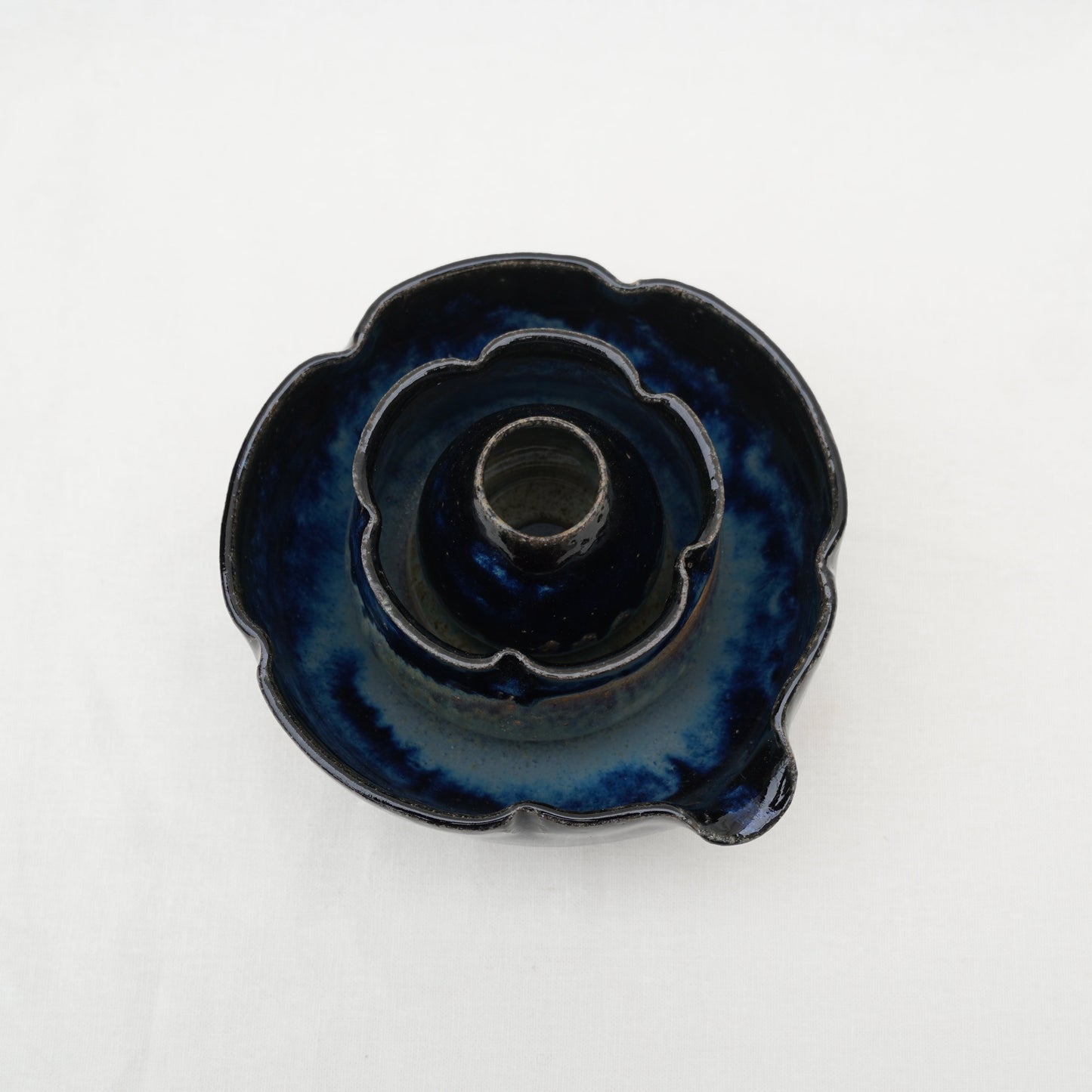 Set de Matcha Floral en Azul Galáctico