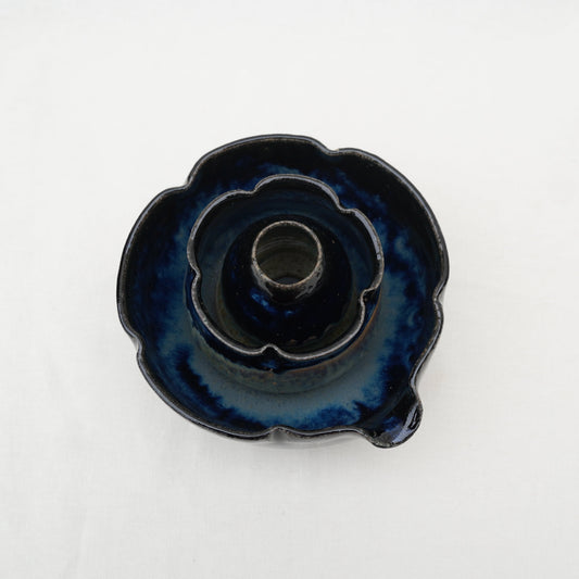 Set de Matcha Floral en Azul Galáctico