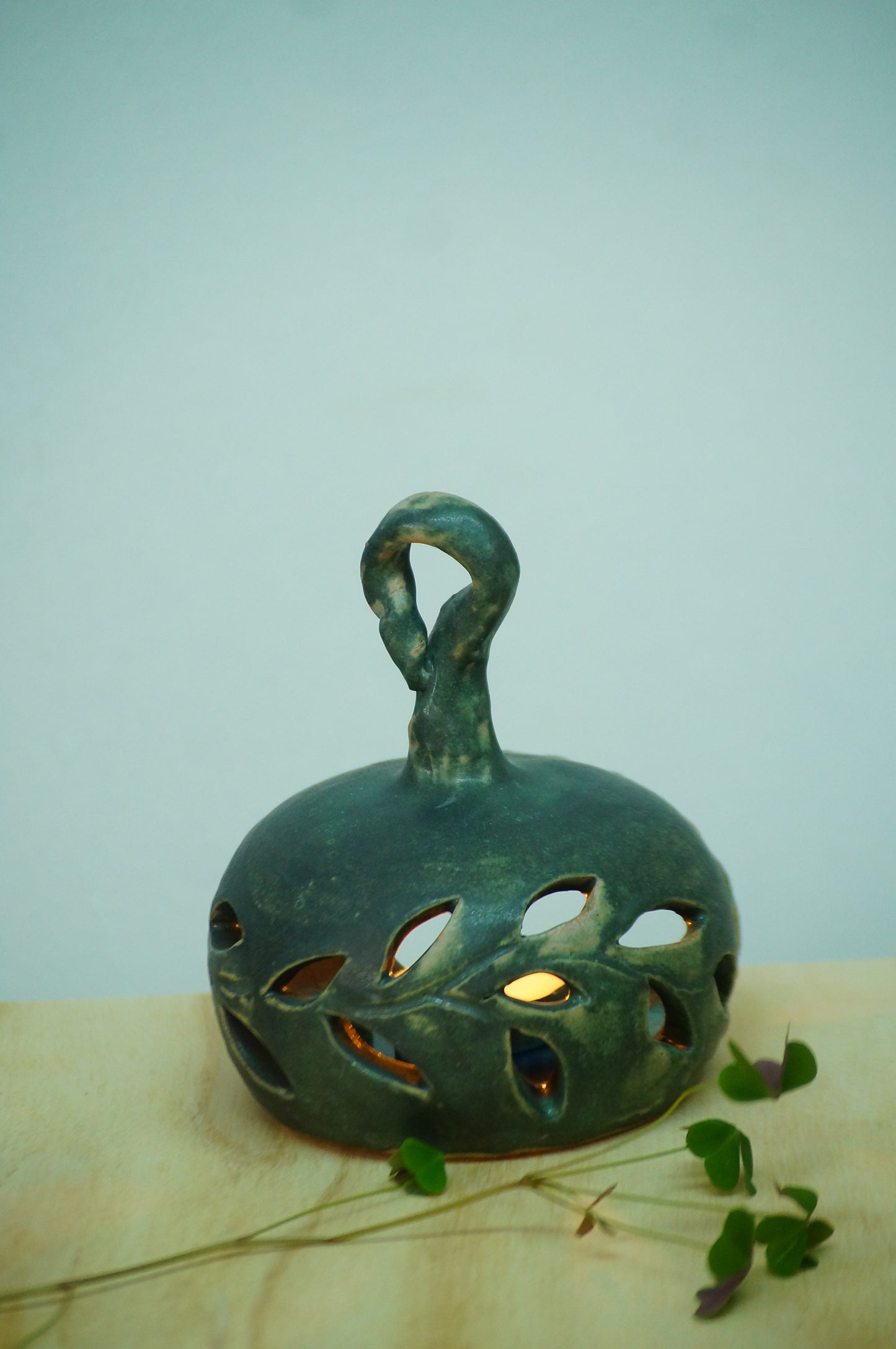 Luminaria de fantasía en azul marino